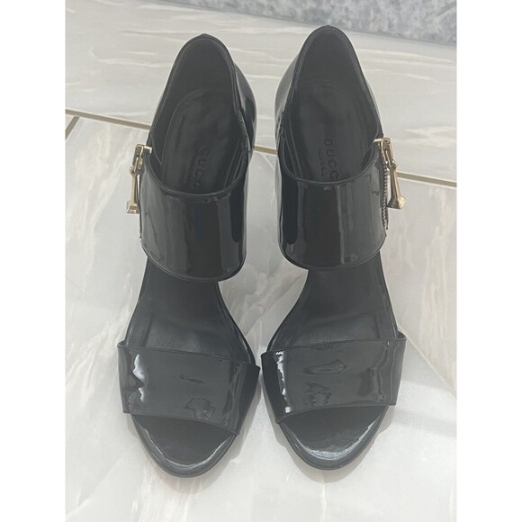 GUCCI: Black, Patent Leather Mary Jane Strappy Sandals Heels Size: 7.5 / 37.5 - Picture 9 of 10